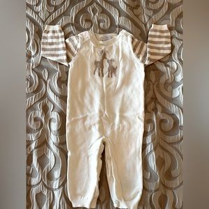 EUC Tahari Baby Knit Sweater Baby Deer One-Piece